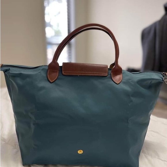 Longchamp Medium bag - Picture 2 of 3